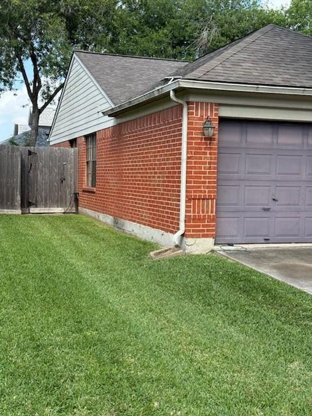 Photo of 15003 Waybridge Drive, Houston, TX 77062 (MLS # 88772980)