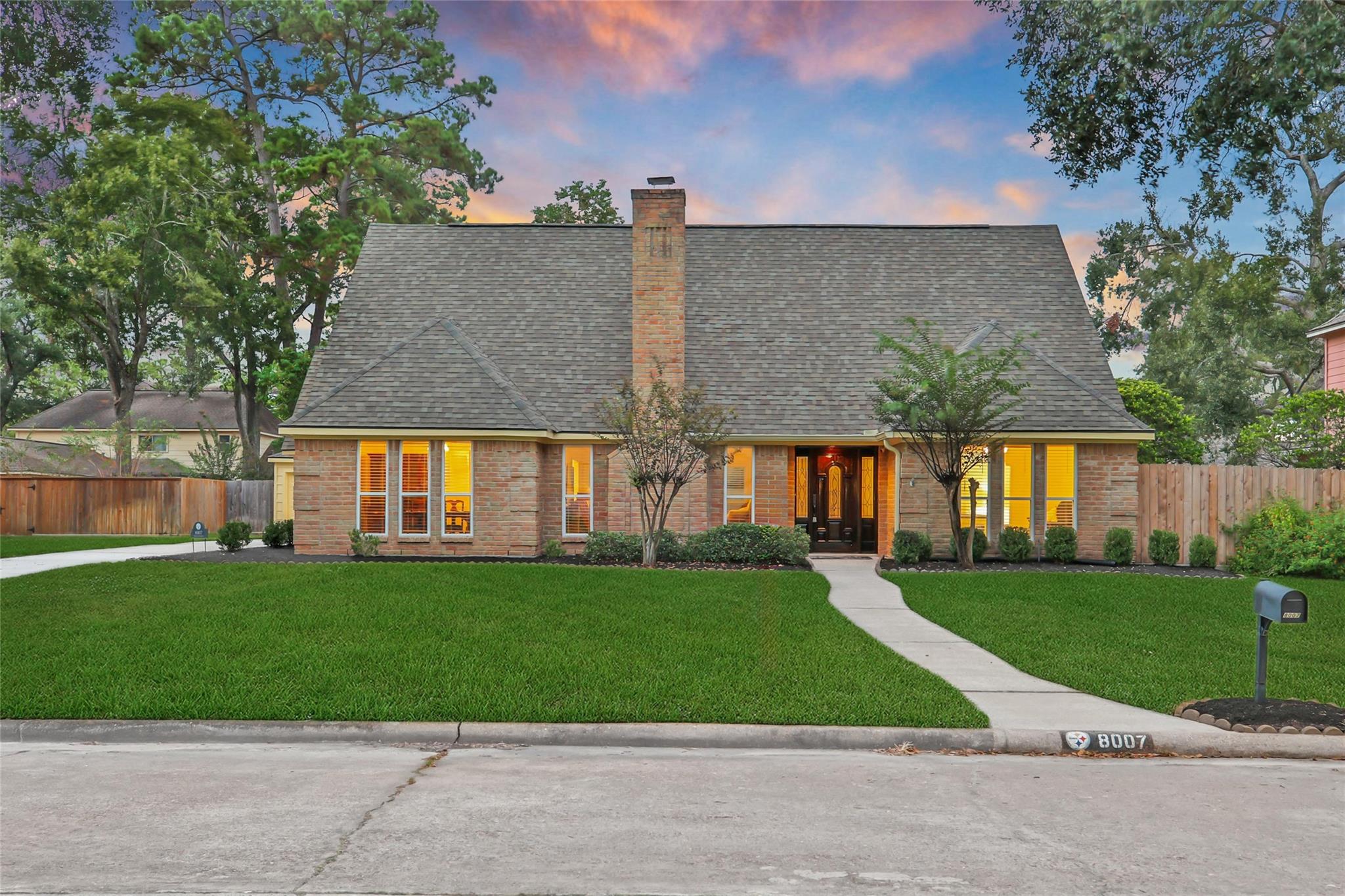 8007 Pine Cup Circle
