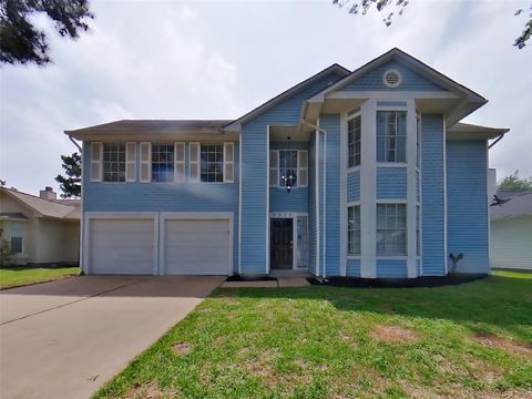 Photo of 8522 Lake Crystal Drive, Houston, TX 77095 (MLS # 82160489)