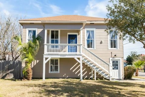 2424 38th Street Galveston TX 77550