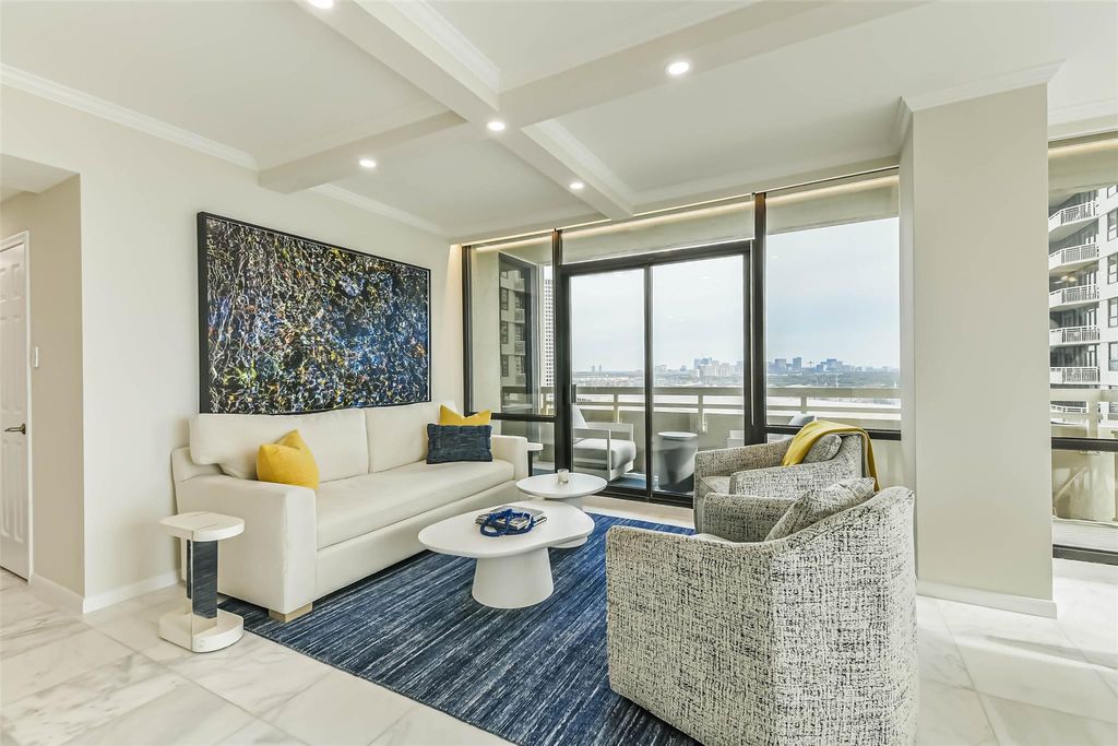 Photo of 14 Greenway Plaza #15P, Houston, TX 77046 (MLS # 90715518)