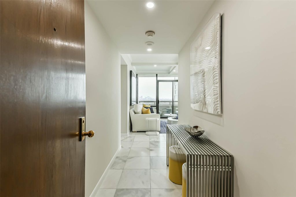 Photo of 14 Greenway Plaza #15P, Houston, TX 77046 (MLS # 90715518)