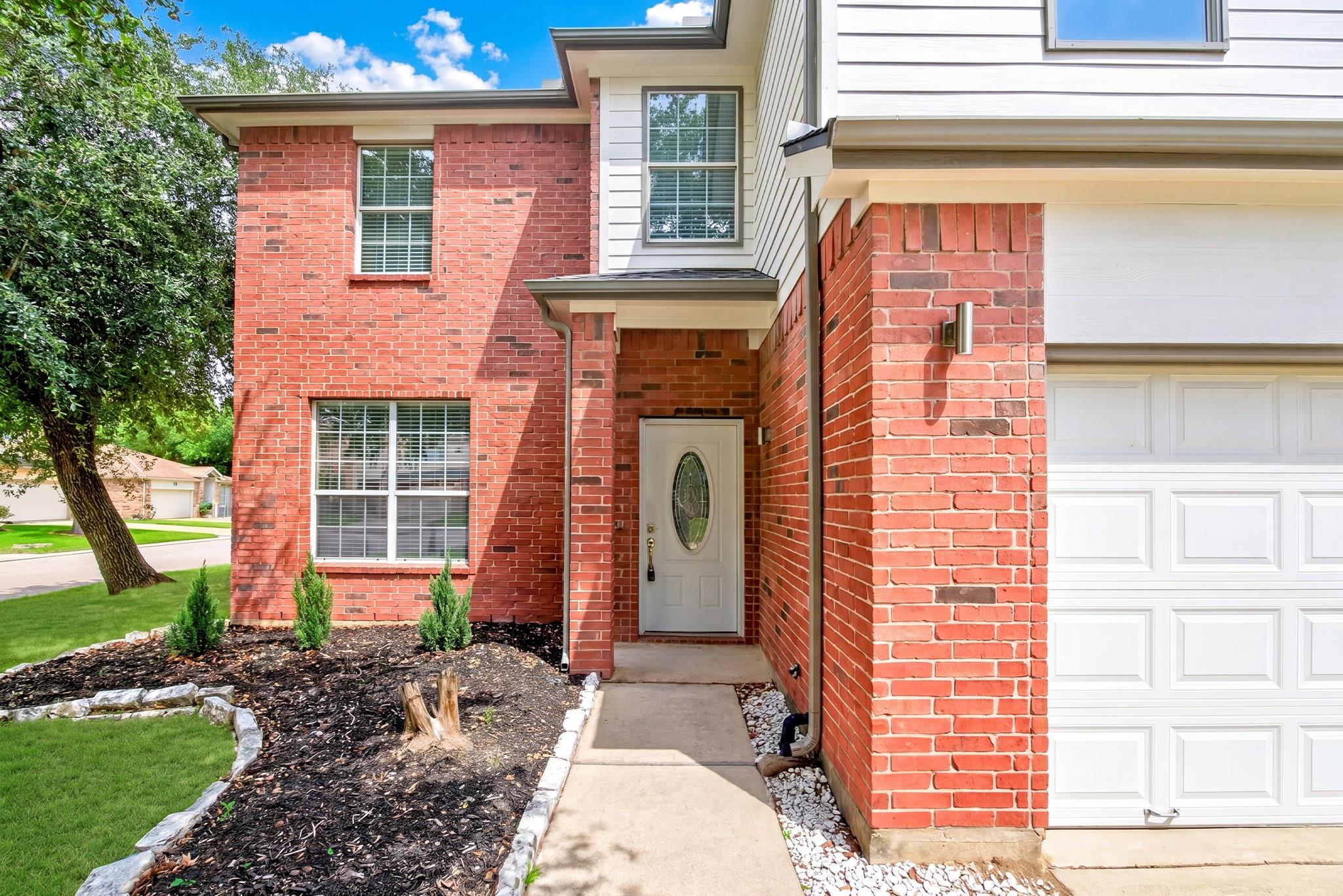 918 Ivycroft Lane