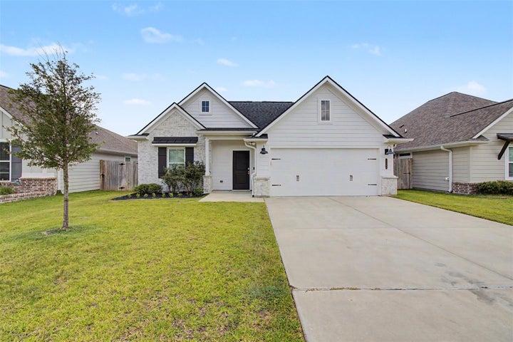 Photo 1 of 25 — 3124 Tarleton Court, Bryan, TX 77808