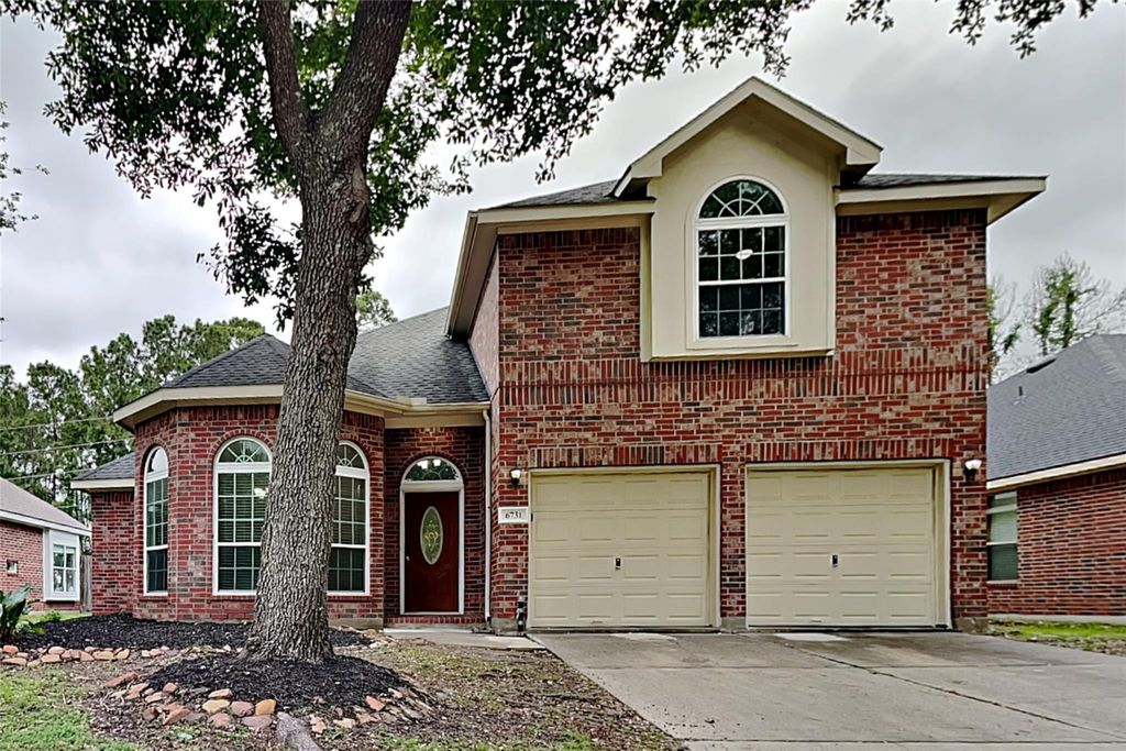 Photo of 6731 Auburn Oak Trail, Humble, TX 77346 (MLS # 49645631)