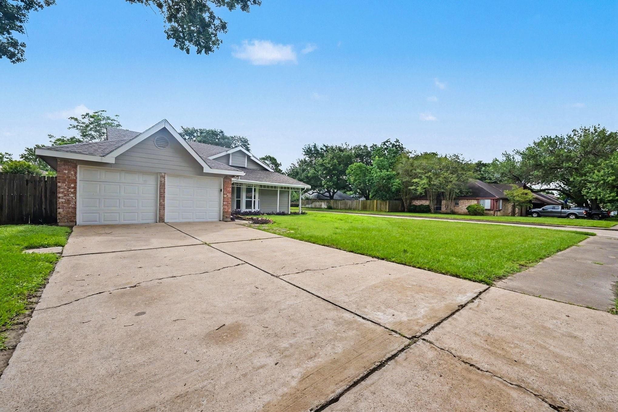 2710 Village Circle Drive