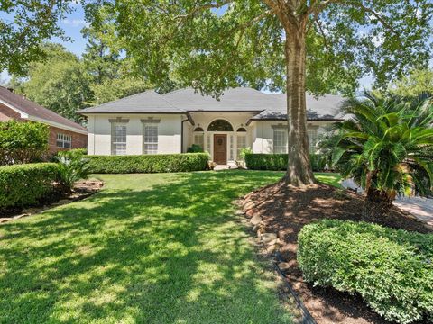 184 Springs Edge Drive Conroe TX 77356