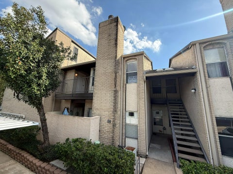 Photo of 2021 Spenwick Drive #224, Houston, TX 77055 (MLS # 71752327)