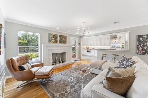 Photo of 12815 Traviata Drive, Houston, TX 77024 (MLS # 79557842)