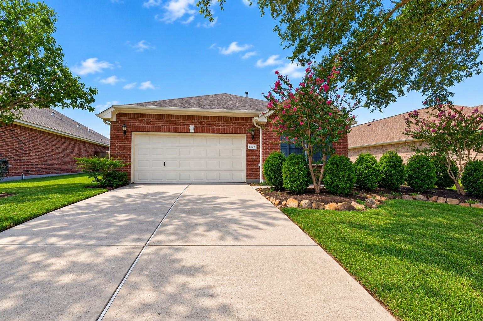 1407 Capri Place Lane