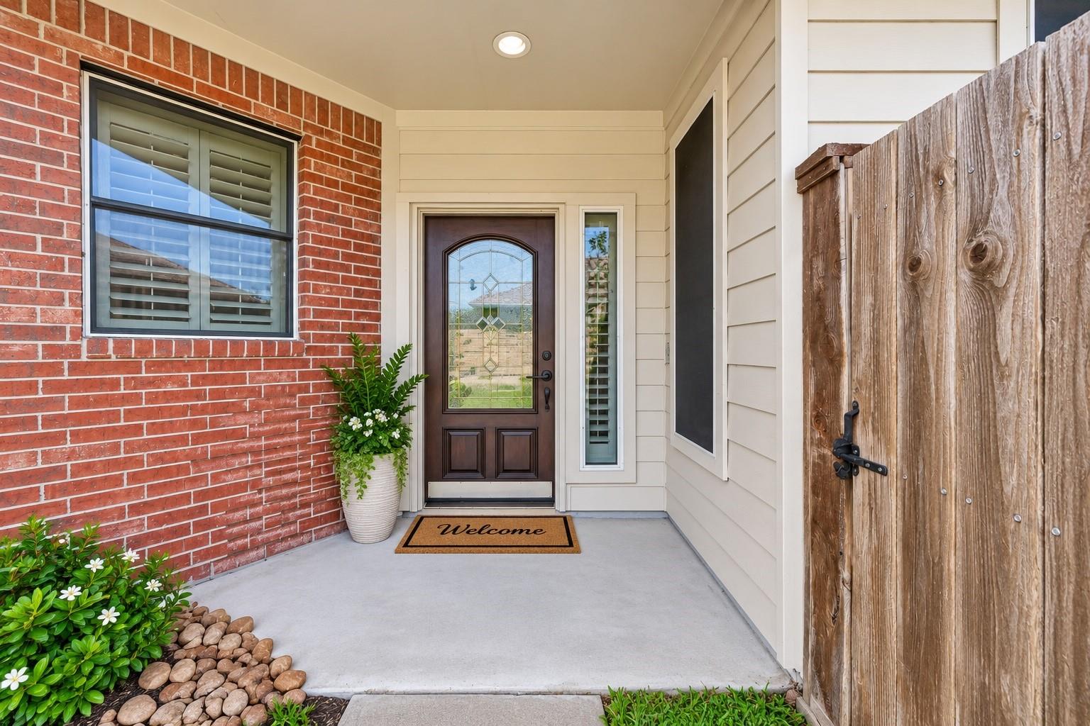 1407 Capri Place Lane