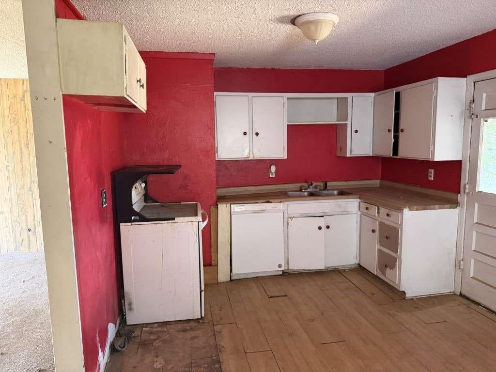 223 Cherry Avenue