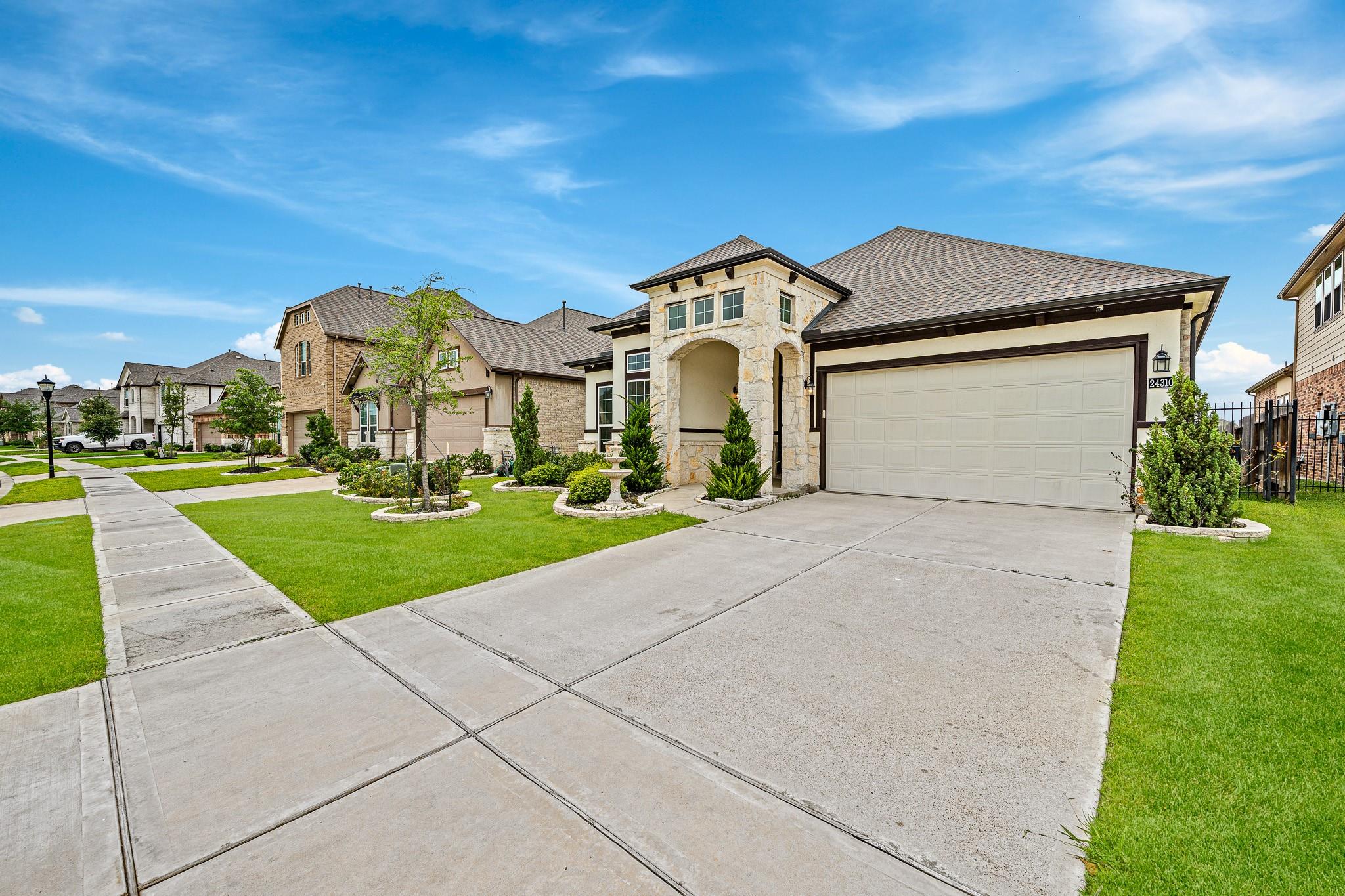 24310 Tesino River Circle