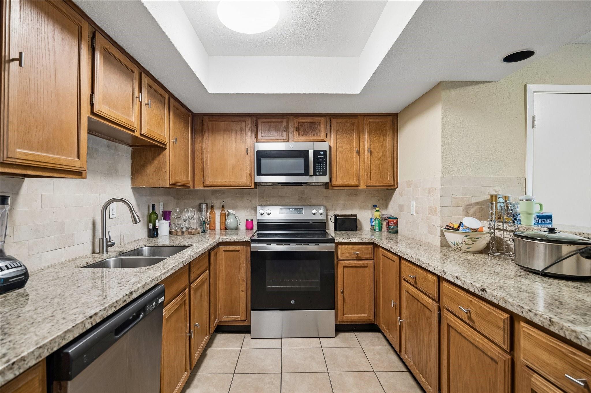 4444 Victory Drive 1113