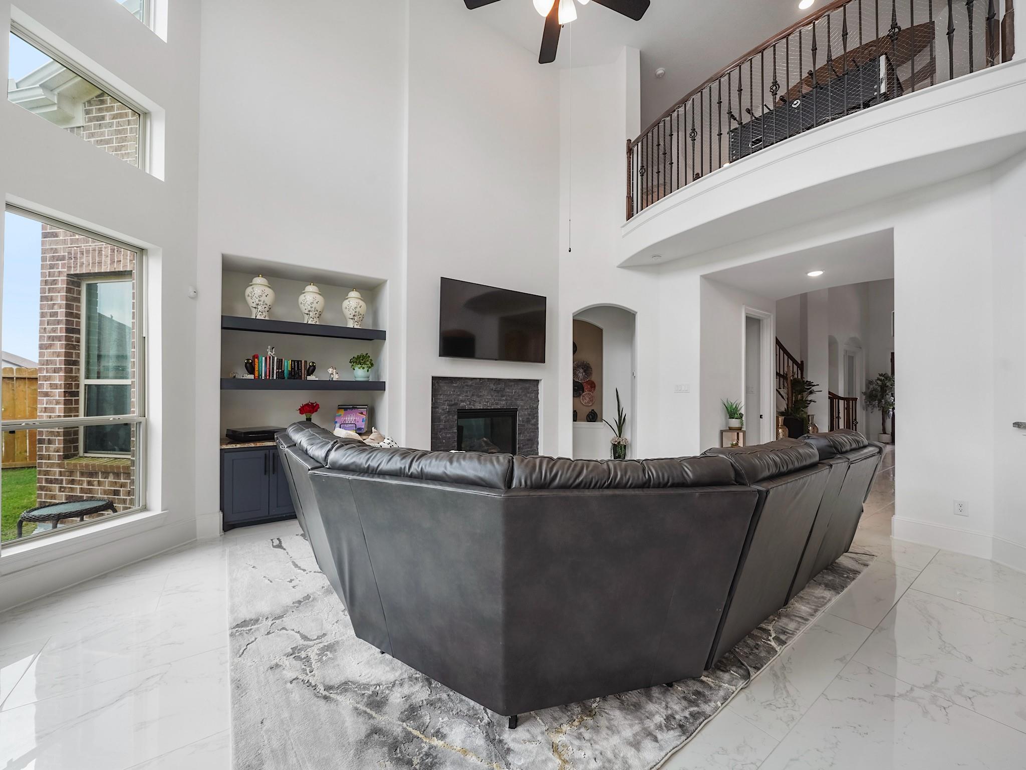 2207 Windmill Palm Drive