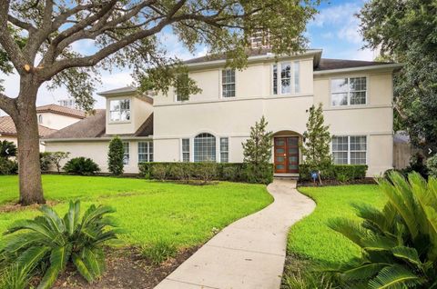 Photo of 5152 Huckleberry Circle, Houston, TX 77056 (MLS # 28679245)