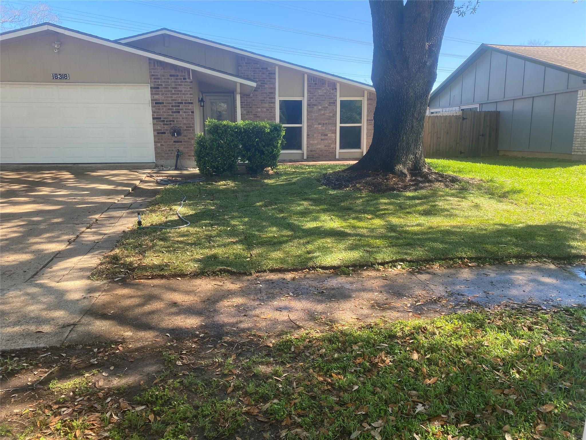 18318 Navajo Trail Drive