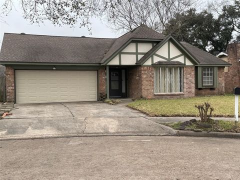 Photo of 11230 Angelique Drive, Houston, TX 77065 (MLS # 74251382)