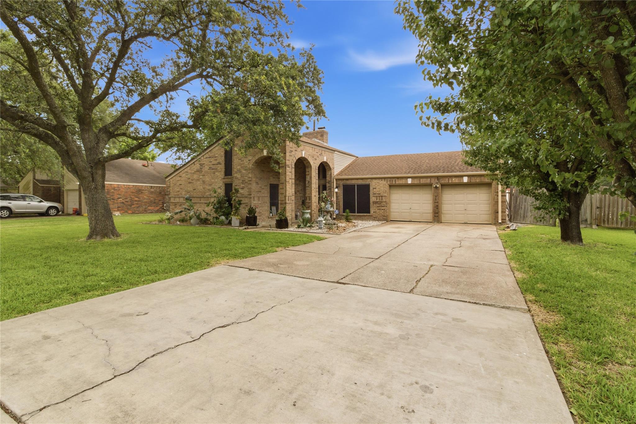 7310 Maple Lane