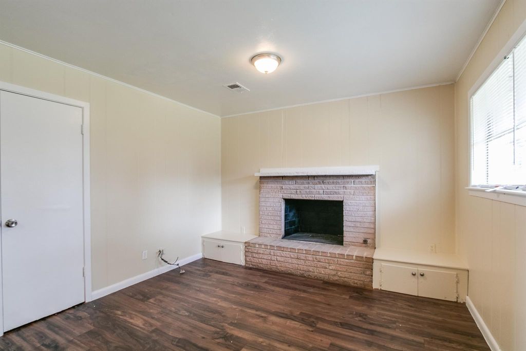 Photo of 5755 Oakham Street, Houston, TX 77085 (MLS # 38661753)