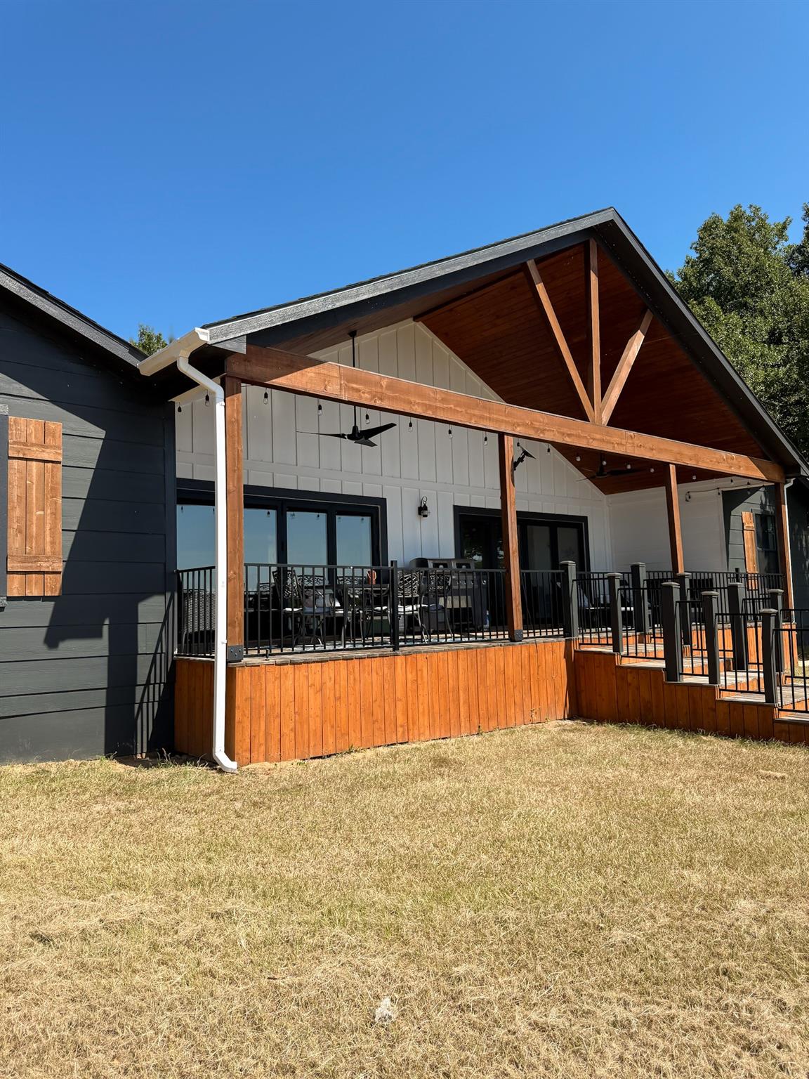 749 Private Road 5825