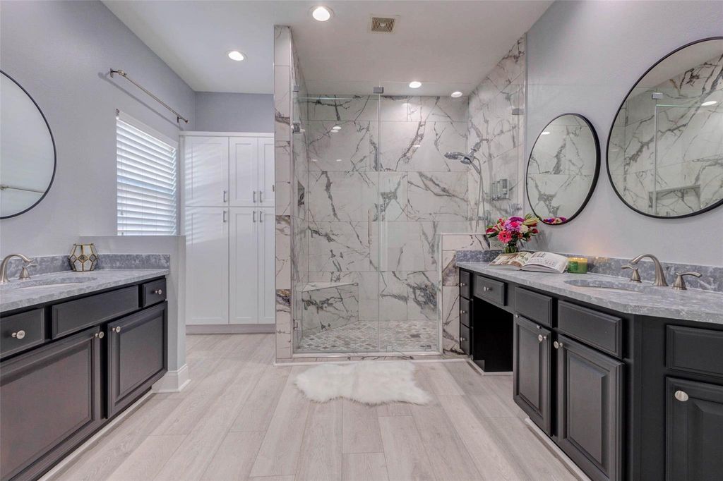 Photo of 28 Versante Court, Houston, TX 77070 (MLS # 11530495)