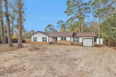 Photo of 1708 Porter Road, Conroe, TX 77301 (MLS # 67708211)