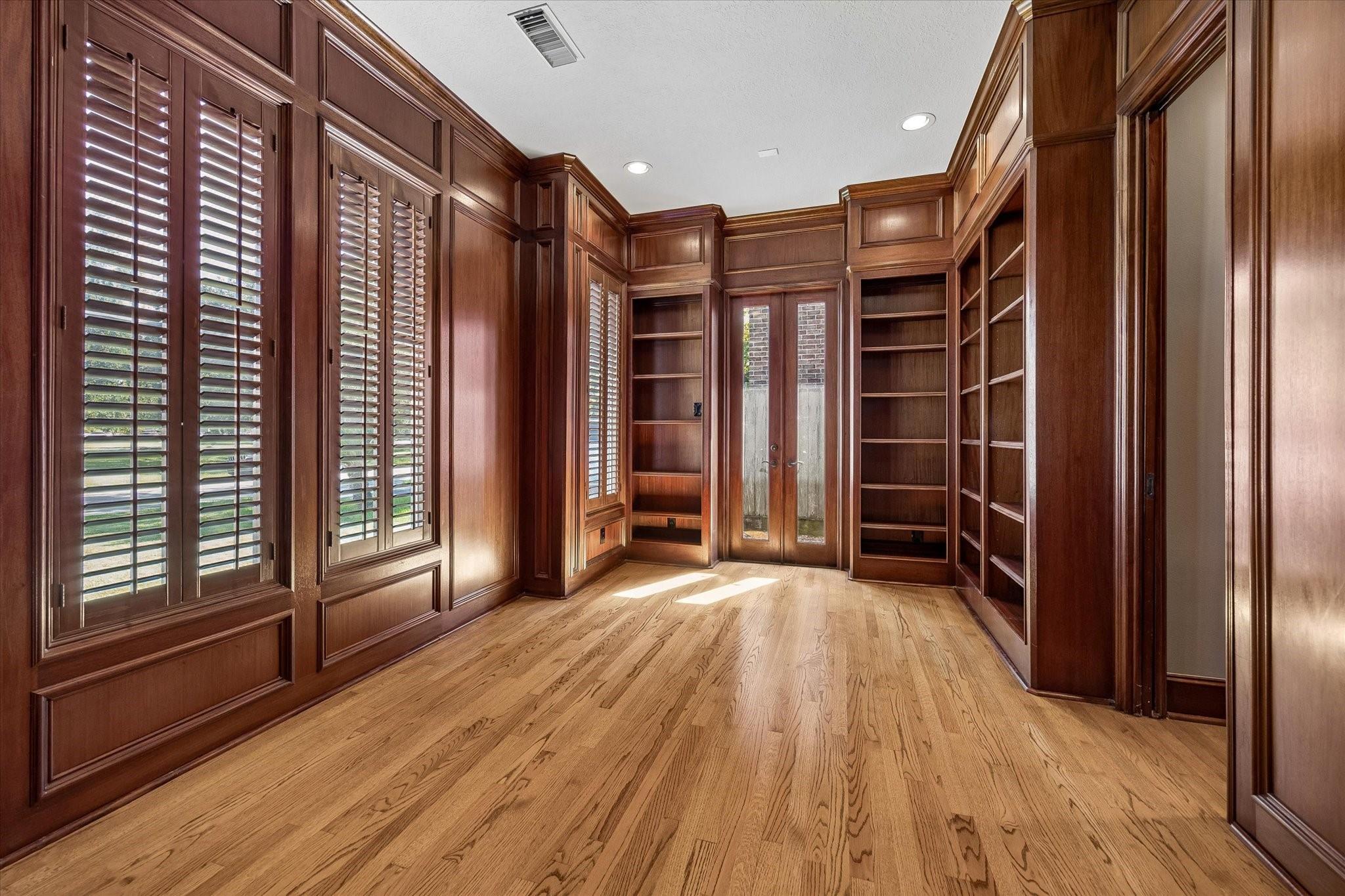 1017 Mulberry Lane