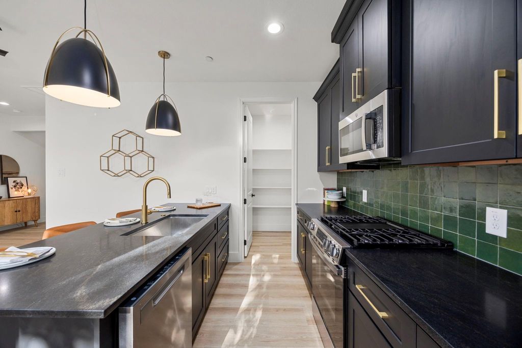 Photo of 4611 Dewberry Street Street #C, Houston, TX 77021 (MLS # 26365899)