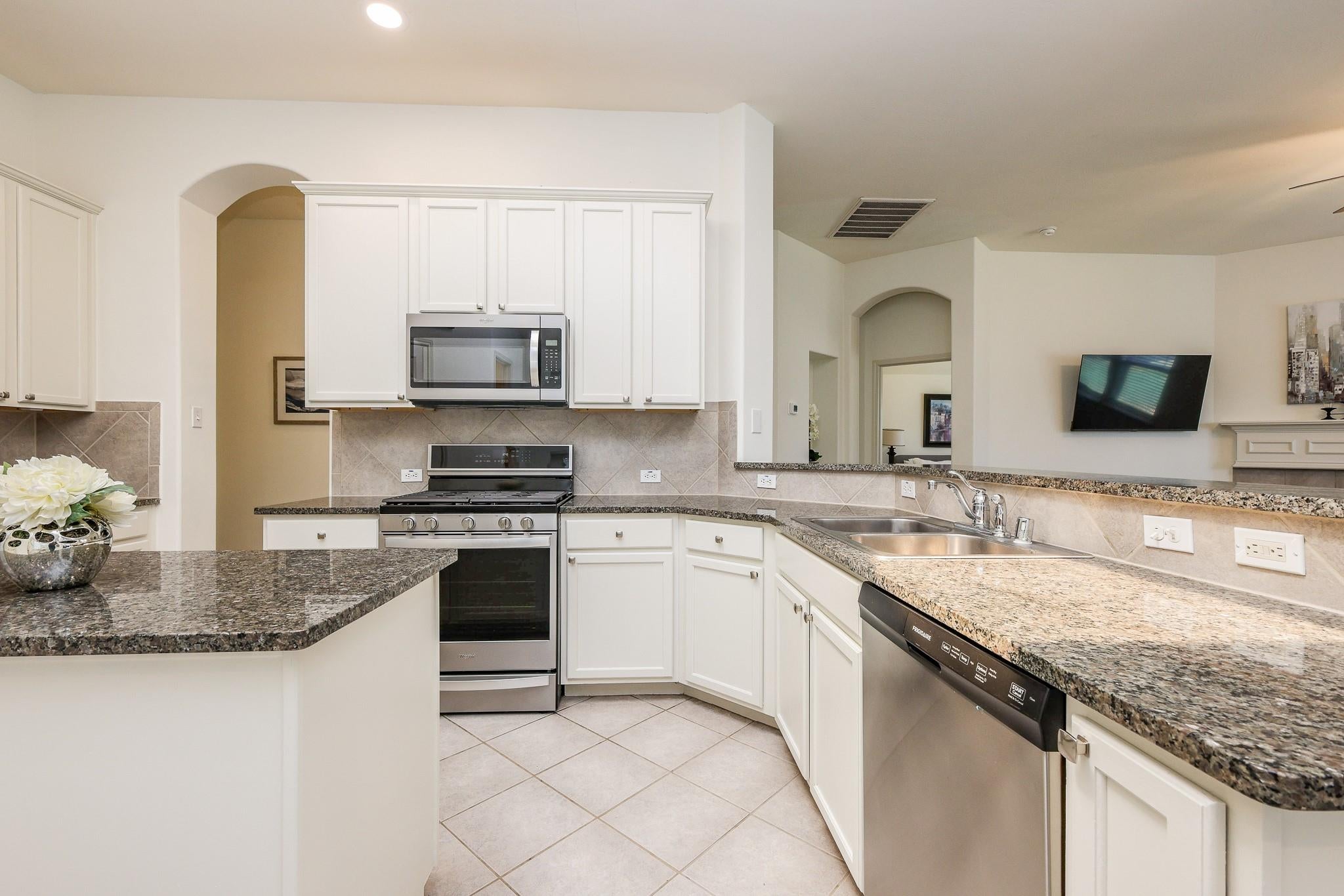 9426 Edgeloch Drive