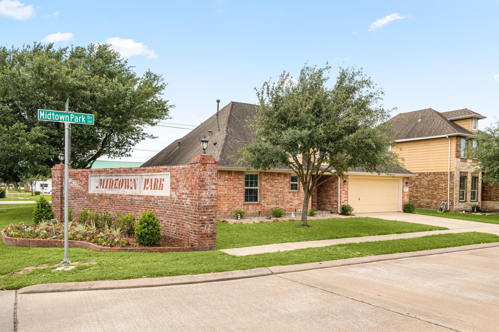 195 Midtown Park Drive