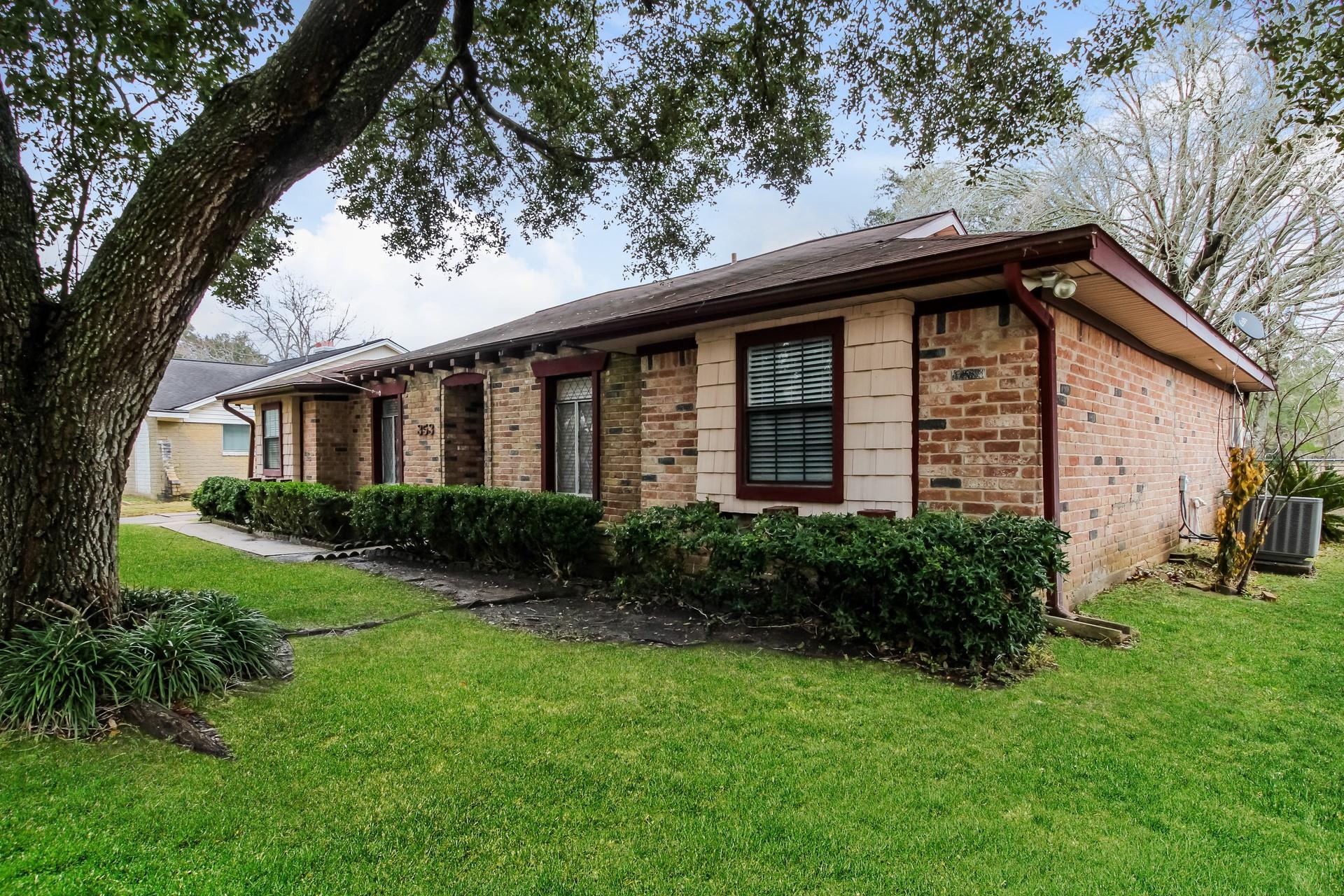 353 Dawn Hill