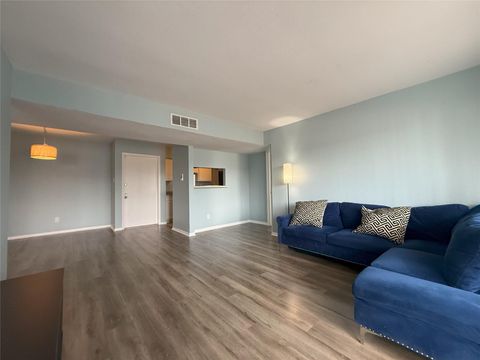 Photo of 8523 Hearth Drive #35, Houston, TX 77054 (MLS # 10476860)