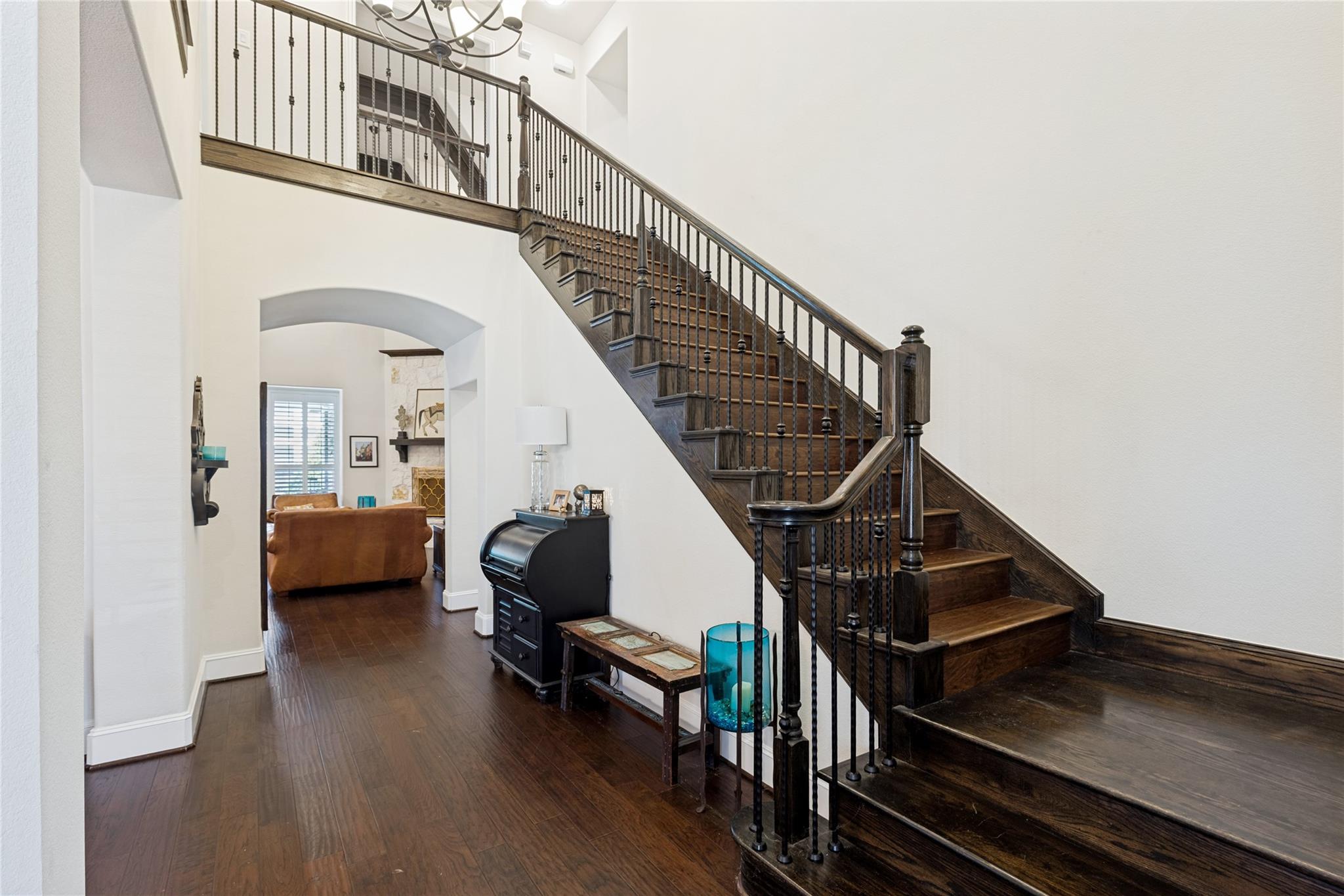 27510 Blinkwood Park