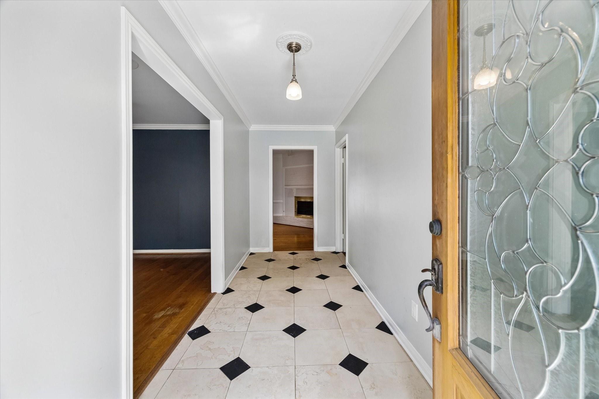 10018 Overbrook Lane