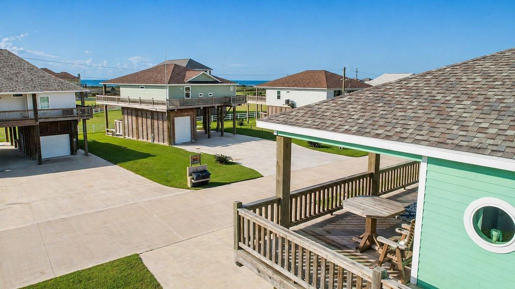 Photo of 4305 Bolivar Circle, Port Bolivar, TX 77650 (MLS # 71882474)