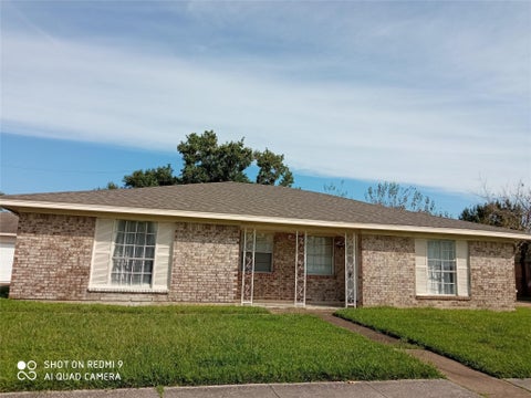 Photo of 11907 Dawnwood Drive #1, Houston, TX 77013 (MLS # 52069653)