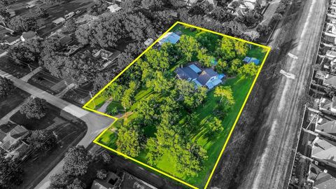 2357 Sterling Drive Pearland TX 77584