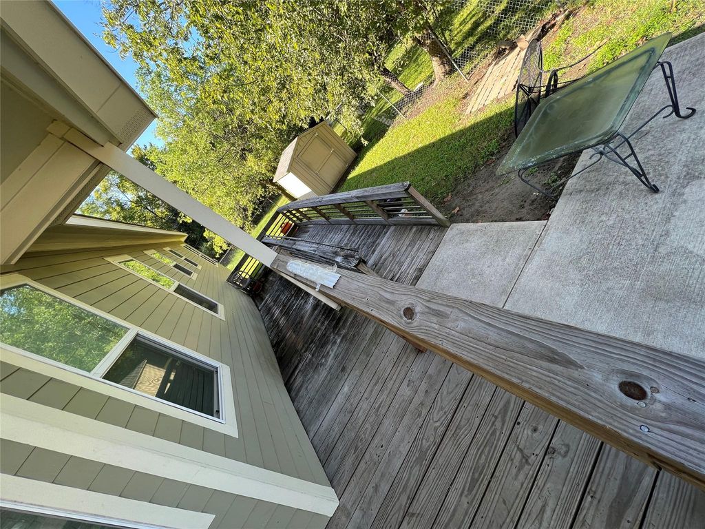 Photo of 3366 Airport Boulevard, Houston, TX 77051 (MLS # 81099338)