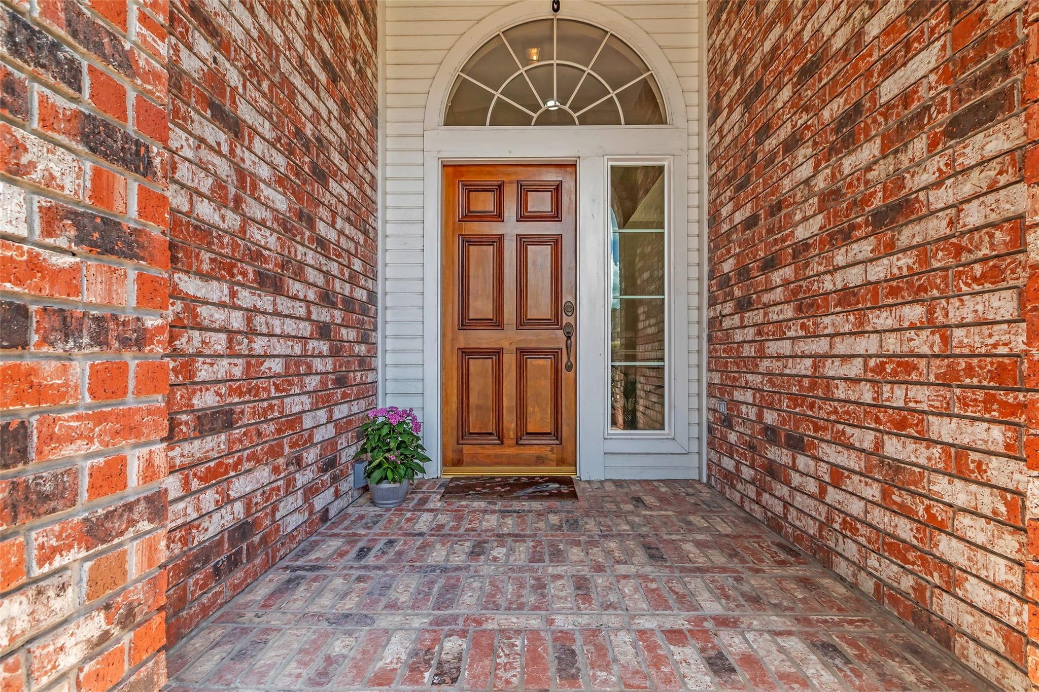 326 N Cypress Estates Circle