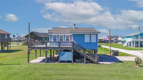Photo of 951 Clara, Crystal Beach, TX 77650 (MLS # 58406648)