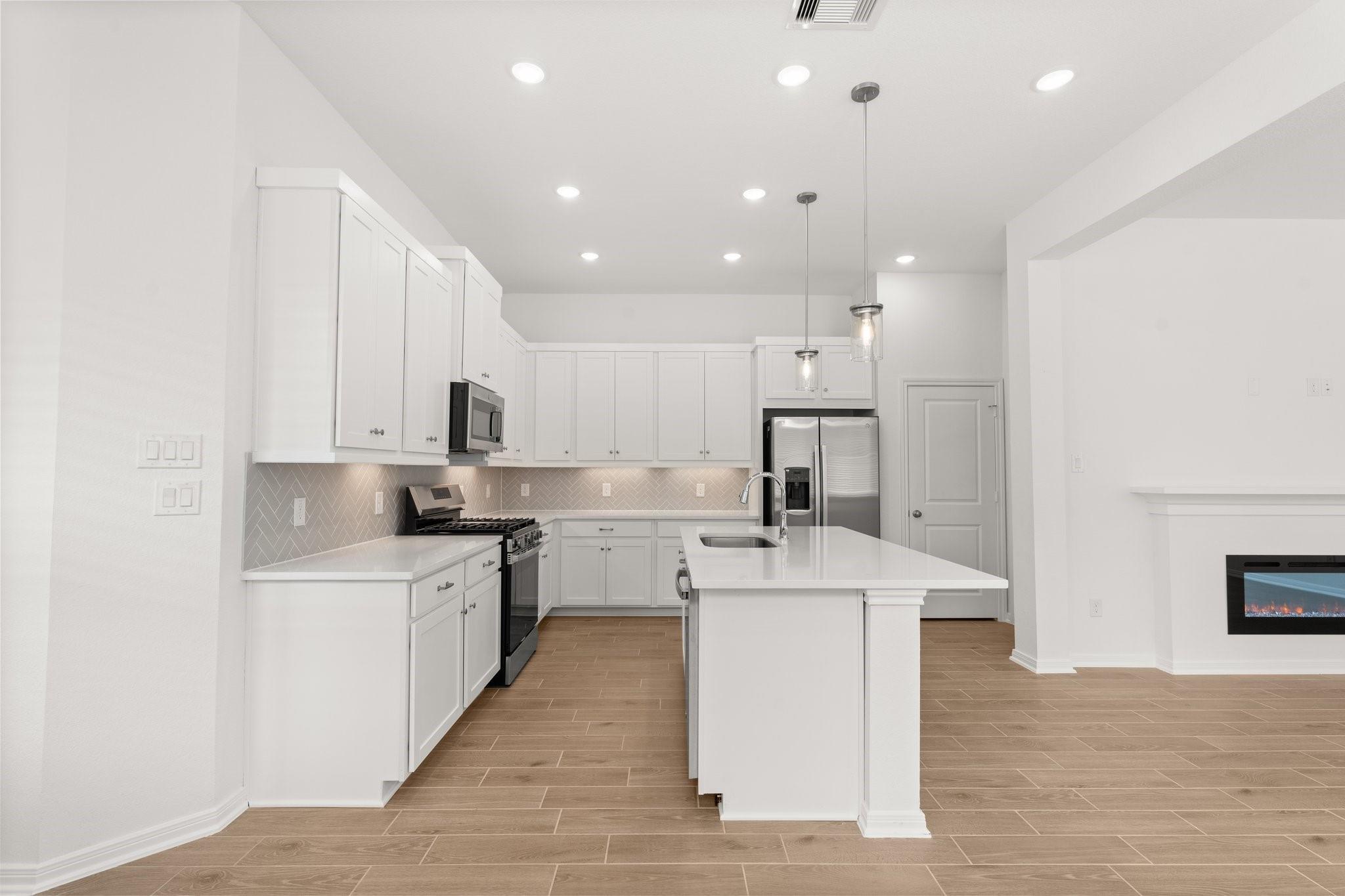 136 West Coralburst Loop