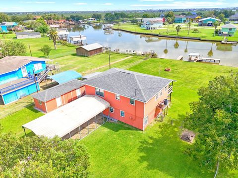 2342 County Road 297 Sargent TX 77414