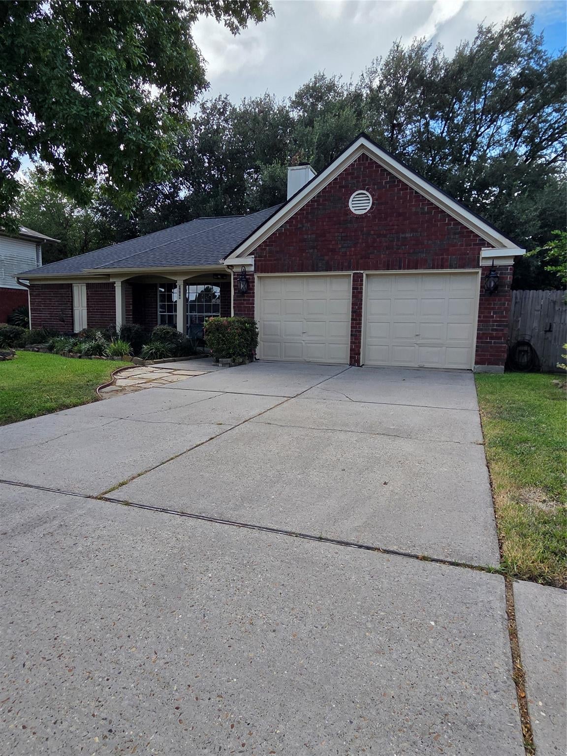 3909 Regency Drive