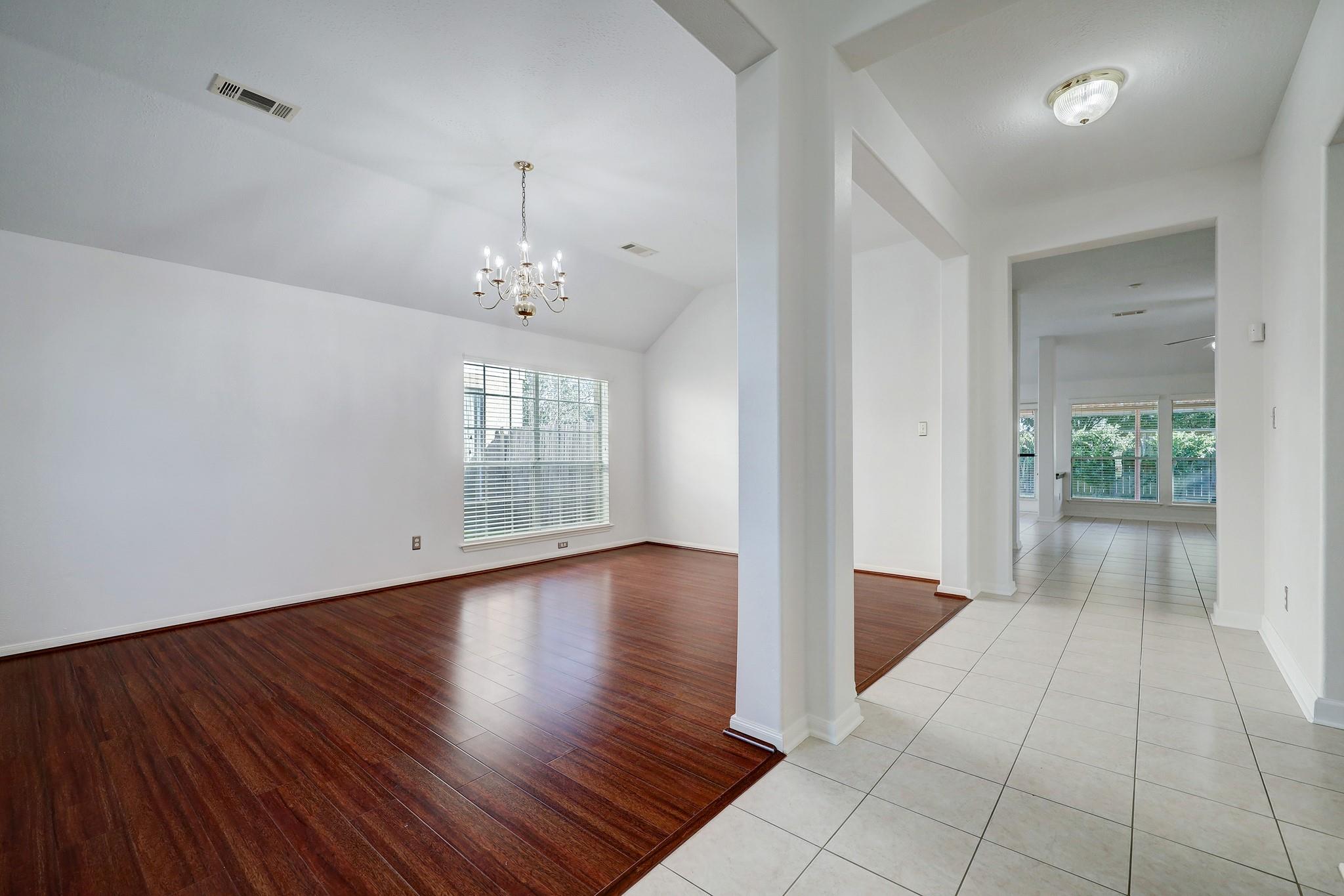 17407 Winfield Square