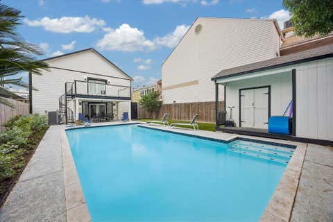 Photo of 1420 Indiana Street, Houston, TX 77006 (MLS # 93924772)