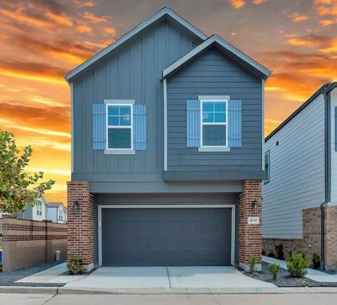 Photo of 4130 Good Vineyard Lane, Houston, TX 77080 (MLS # 1059827) Photo of 4130 Good Vineyard Lane, Houston, TX 77080 (MLS # 1059827)