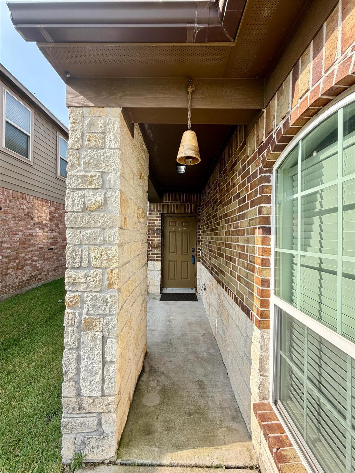 2623 Hunters Side Trail