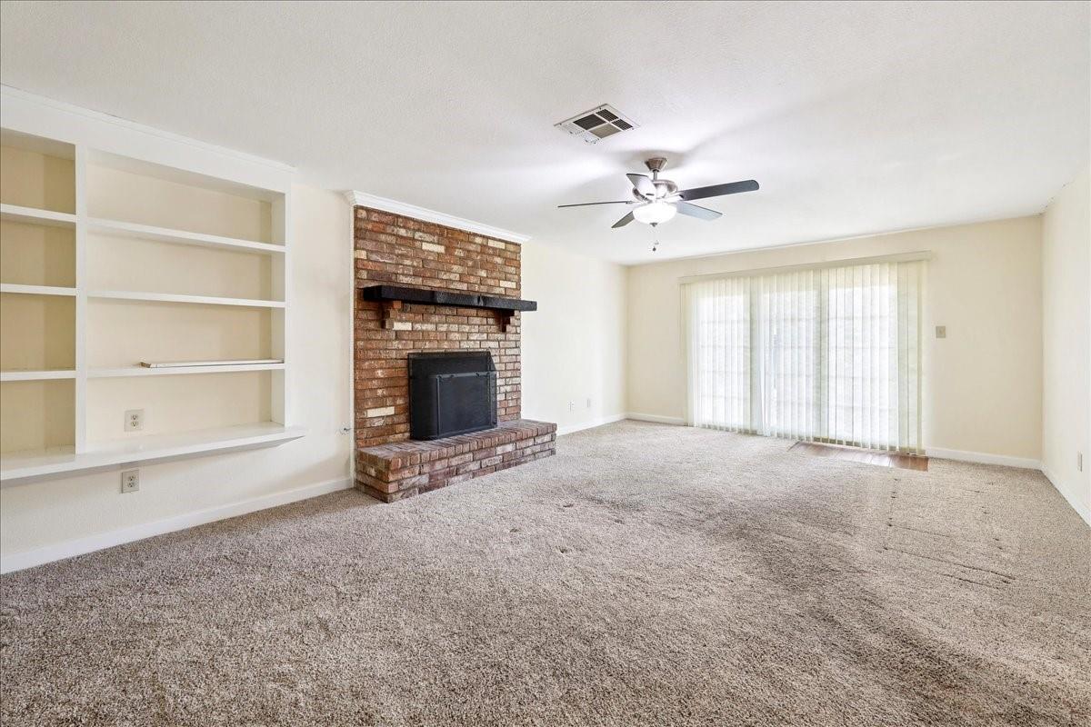 3335 Old Castle Lane