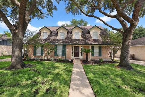 Photo of 12034 Meadowdale Drive, Meadows Place, TX 77477 (MLS # 22315069)